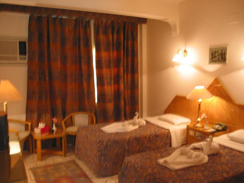 Karnak Hotel Luxor Exterior foto