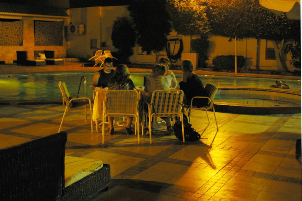 Karnak Hotel Luxor Exterior foto